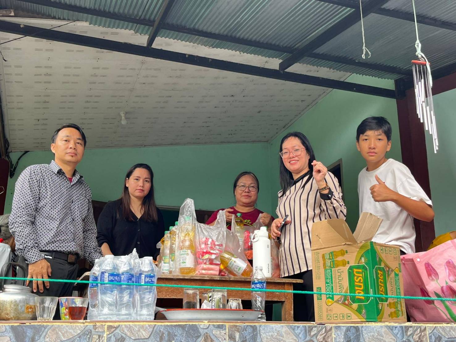 อาสาสมัครลงพื้นที่สนับสนุนและอธิษฐานให้กำลังใจแก่ผู้สูงอายุที่มีปัญหาด้านสุขภาพและโรคประจำตัวณ ชุมชนบ้านแม่ดอกแดง ตำบลเชิงดอย อำเภอดอยสะเก็ด จังหวัดเชียงใหม่ 22 กรกฎาคม 2568
